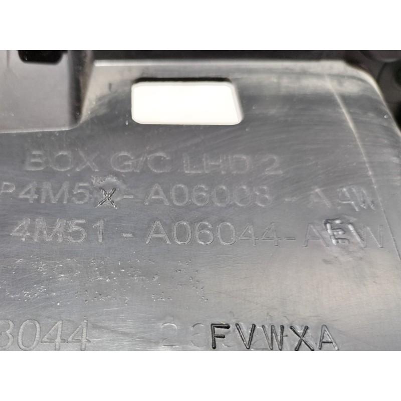 Recambio de guantera para ford focus lim. (cb4) trend referencia OEM IAM 4M5XA06008AAW  