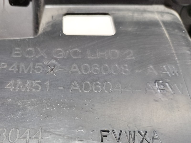 Recambio de guantera para ford focus lim. (cb4) trend referencia OEM IAM 4M5XA06008AAW  