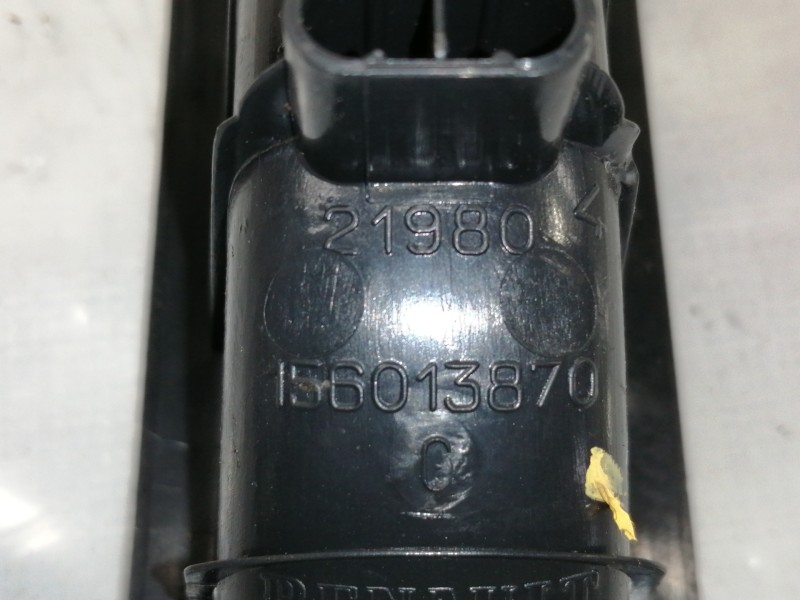 Recambio de mando elevalunas trasero derecho para renault megane ii familiar authentique referencia OEM IAM 156013870  