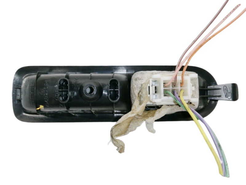 Recambio de mando elevalunas trasero derecho para renault megane ii familiar authentique referencia OEM IAM 156013870  