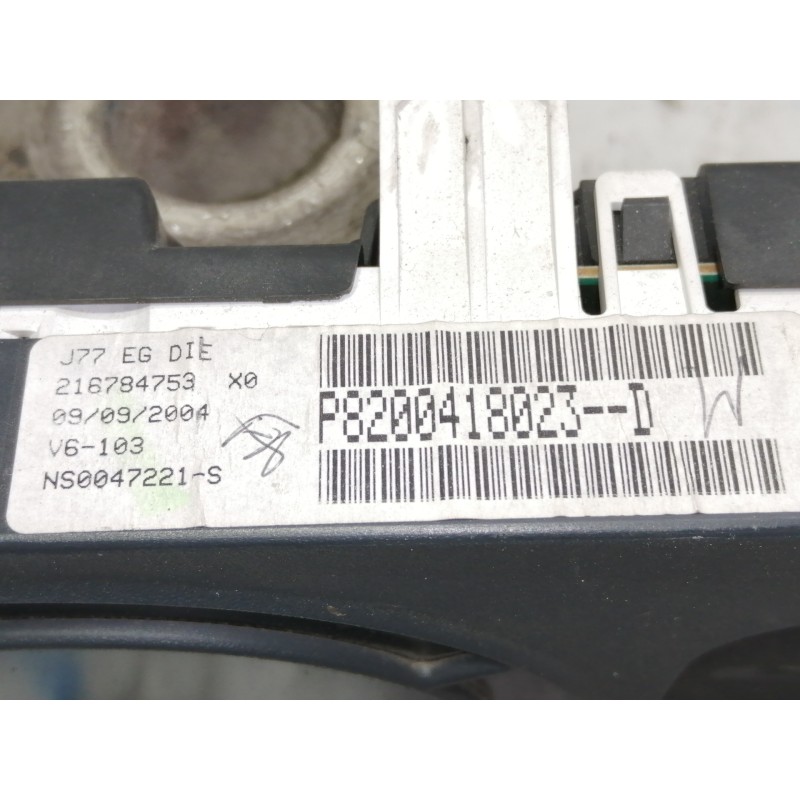 Recambio de cuadro instrumentos para renault modus luxe privilege referencia OEM IAM P8200418023D 8200418023 216784753 / NS00472