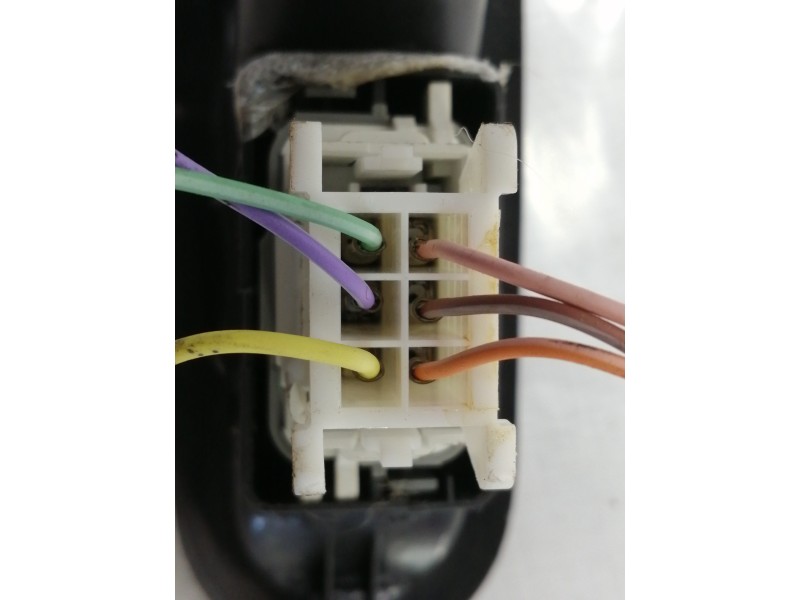 Recambio de mando elevalunas trasero izquierdo para renault megane ii familiar authentique referencia OEM IAM 156013870  