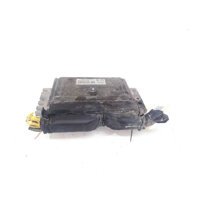 Recambio de centralita motor uce para nissan micra (k12e) acenta referencia OEM IAM MEC32040  