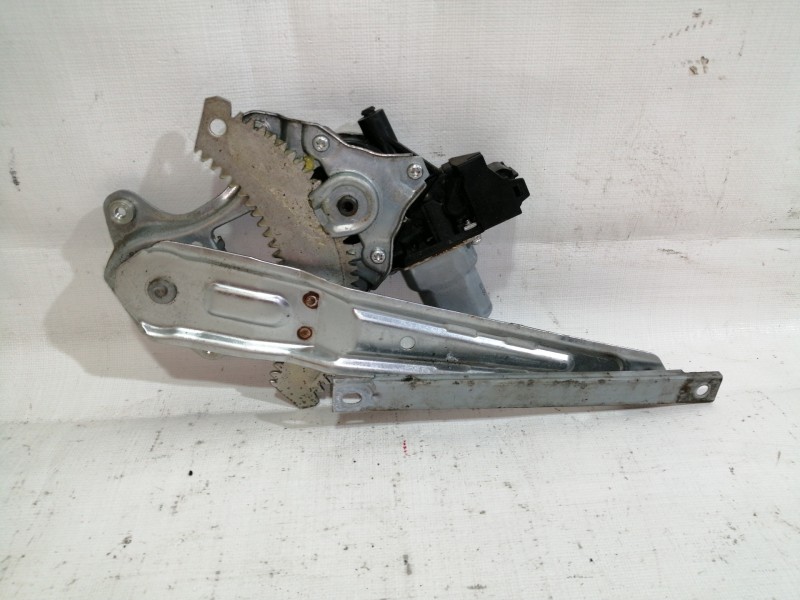 Recambio de elevalunas trasero derecho para nissan juke (f15) tekna premium referencia OEM IAM 82731CV01B  