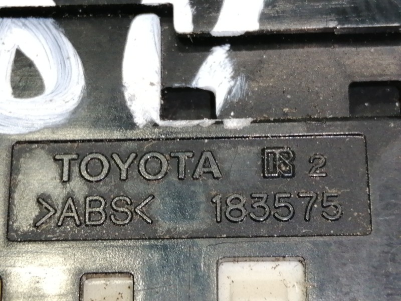 Recambio de mando retrovisor para toyota avensis berlina (t25) 1.8 sol sedán (4-ptas.) referencia OEM IAM 777669  