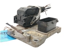 Recambio de centralita motor uce para opel corsa c club referencia OEM IAM 0261207421  