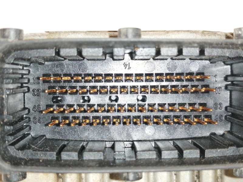 Recambio de centralita motor uce para opel corsa c club referencia OEM IAM 0261207421  