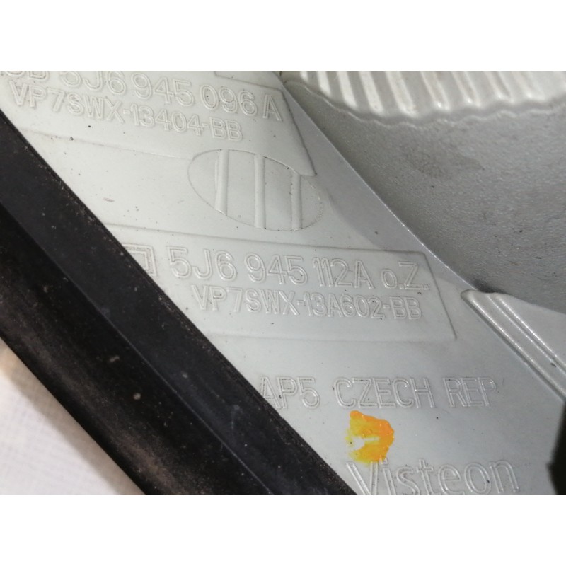 Recambio de piloto trasero derecho para skoda fabia (5j2 ) spirit referencia OEM IAM 5J6945096A  