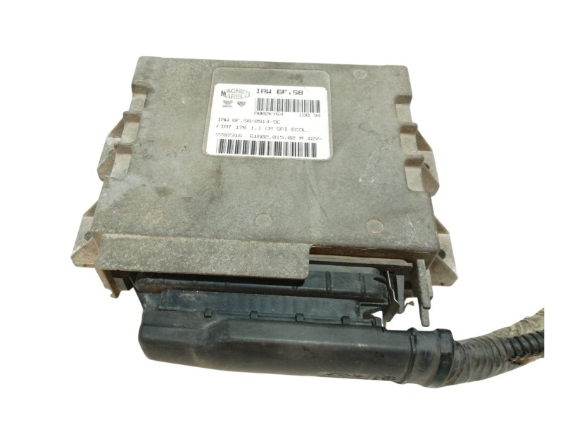 Recambio de centralita motor uce para fiat punto berl. (176) 55 s referencia OEM IAM IAW6FSB  