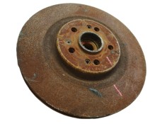 Recambio de mangueta delantera izquierda para mercedes-benz clase m (w163) 270 cdi (163.113) referencia OEM IAM    2