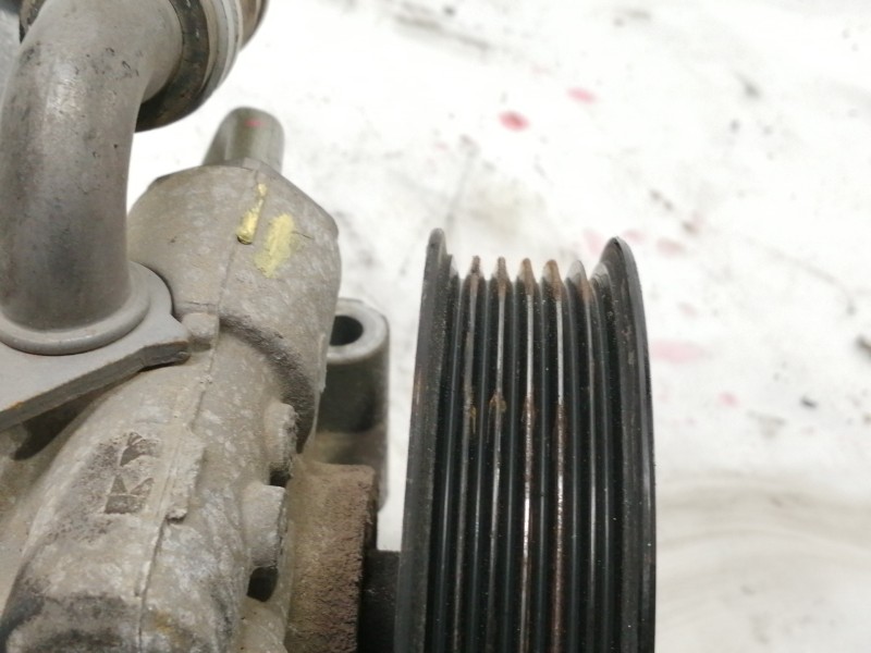 Recambio de bomba direccion para ford fiesta (cbk) ghia referencia OEM IAM 2S6C3A696CF  