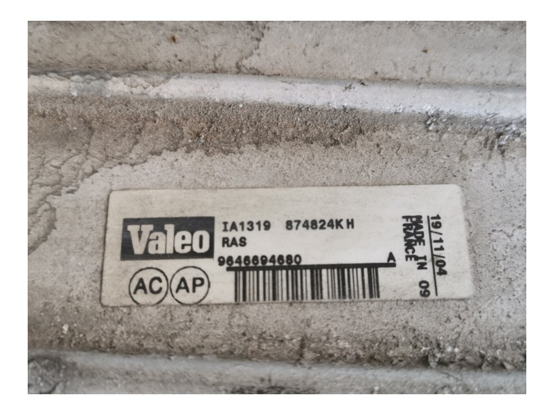 Recambio de intercooler para citroën c4 coupe vtr plus referencia OEM IAM 9646694680A 874824KH 