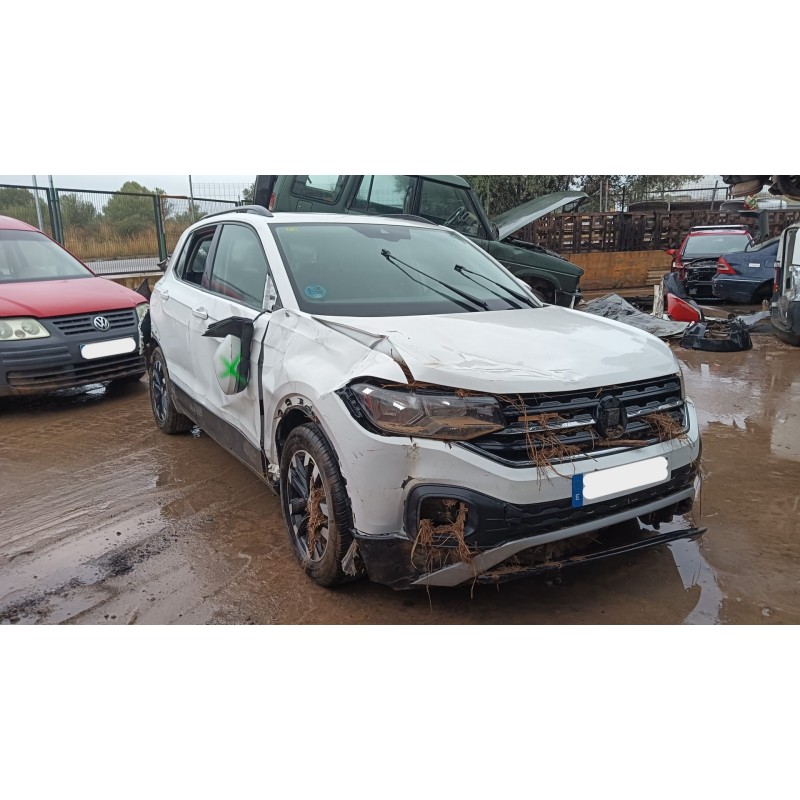 VOLKSWAGEN T-CROSS (C11, D31)