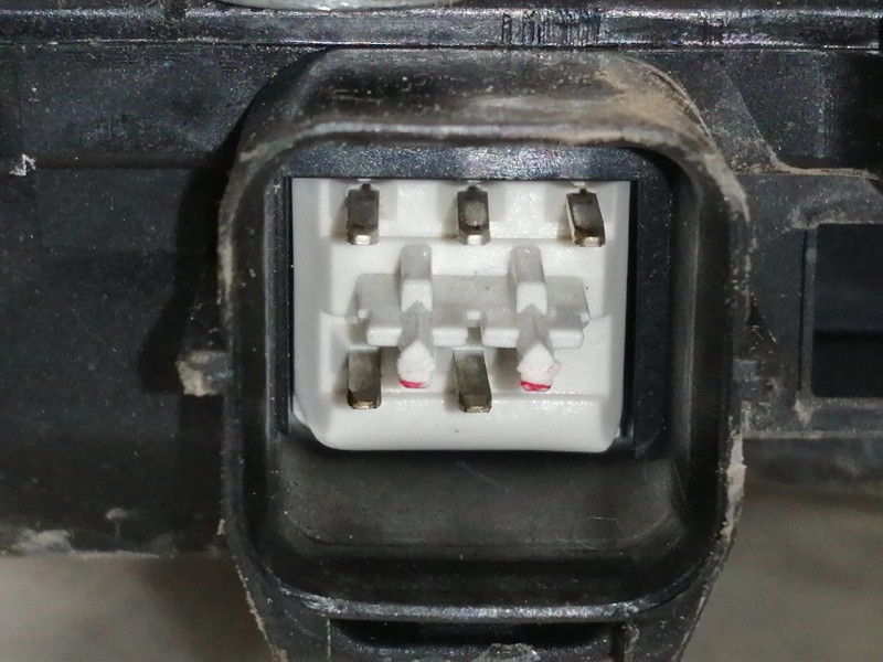 Recambio de cerradura puerta trasera derecha para hyundai santa fe (sm) 2.0 crdi cat referencia OEM IAM   