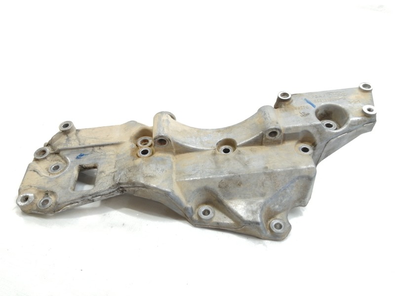 Recambio de soporte alternador para land rover freelander (lr2) td4 xs referencia OEM IAM 9661310080  