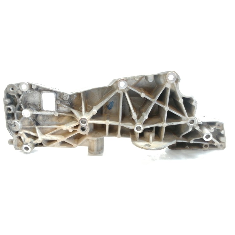 Recambio de soporte alternador para land rover freelander (lr2) td4 xs referencia OEM IAM 9661310080  