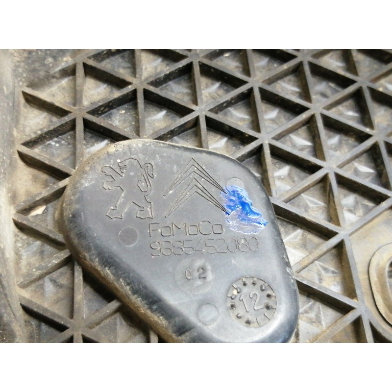 Recambio de tapa distribucion para land rover freelander (lr2) td4 xs referencia OEM IAM 9685452080  