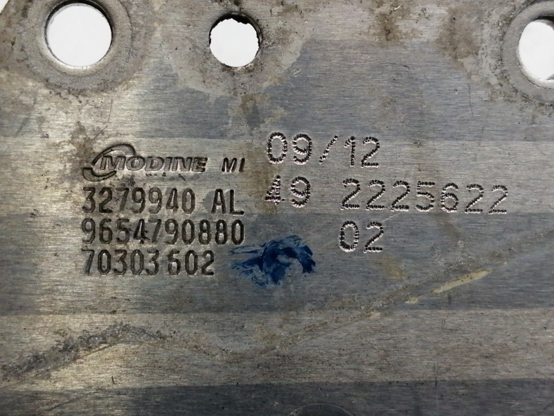 Recambio de enfriador aceite motor para land rover freelander (lr2) td4 xs referencia OEM IAM 3279940AL  