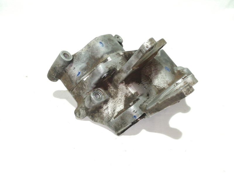 Recambio de soporte alternador para hyundai santa fe (sm) 2.0 crdi cat referencia OEM IAM   