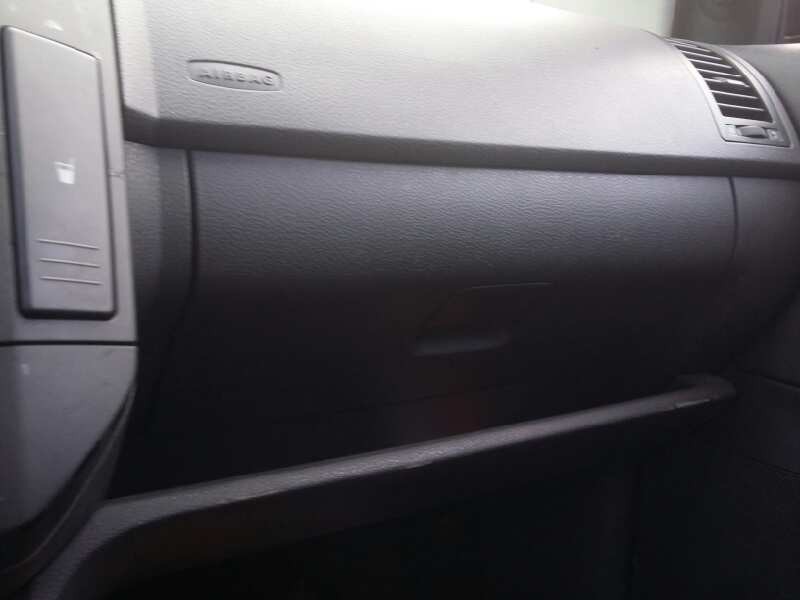 Recambio de guantera para volkswagen polo (9n3) advance referencia OEM IAM 6Q1857101F  