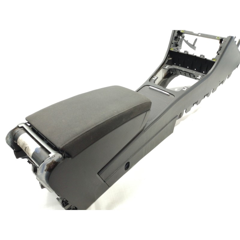 Recambio de apoyabrazos central para volkswagen passat berlina (3c2) advance 4motion referencia OEM IAM 3C0864207TSQ  