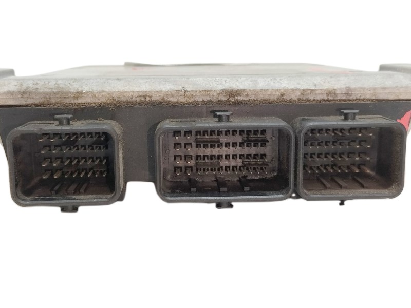 Recambio de centralita motor uce para peugeot 406 coupe (s1/s2) 2.2 hdi referencia OEM IAM 0281010876  