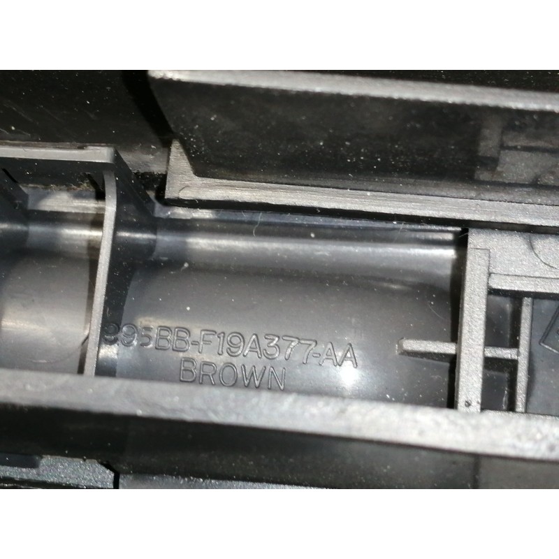 Recambio de apoyabrazos central para ford cougar (mc) 2.0 referencia OEM IAM   