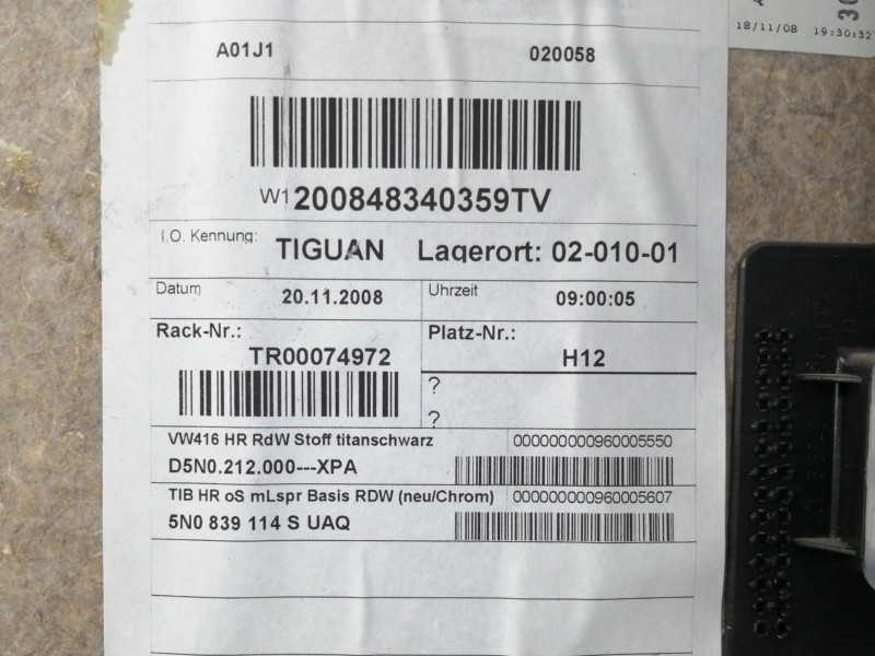 Recambio de guarnecido puerta trasera derecha para volkswagen tiguan (5n1) country referencia OEM IAM 5N0867212 JCL1487210 5N083
