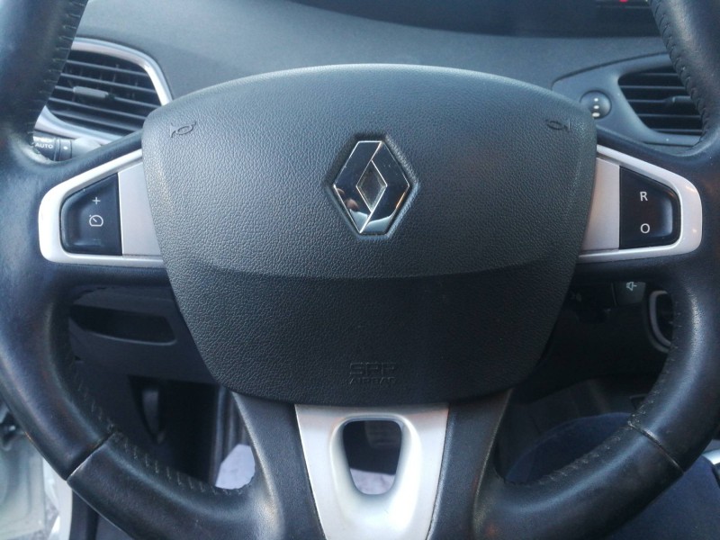 Recambio de airbag delantero izquierdo para renault scenic iii dynamique referencia OEM IAM 985701921R  