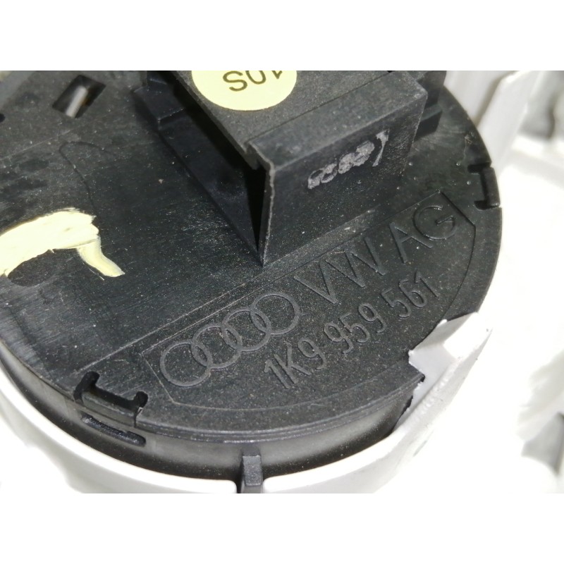 Recambio de luz interior para volkswagen tiguan (5n1) country referencia OEM IAM 1K0947133D 1K9959561 