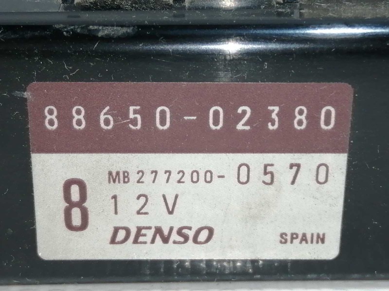 Recambio de centralita aire acondicionado para toyota corolla (e12) 2.0 turbodiesel cat referencia OEM IAM 8865002380 2772000570