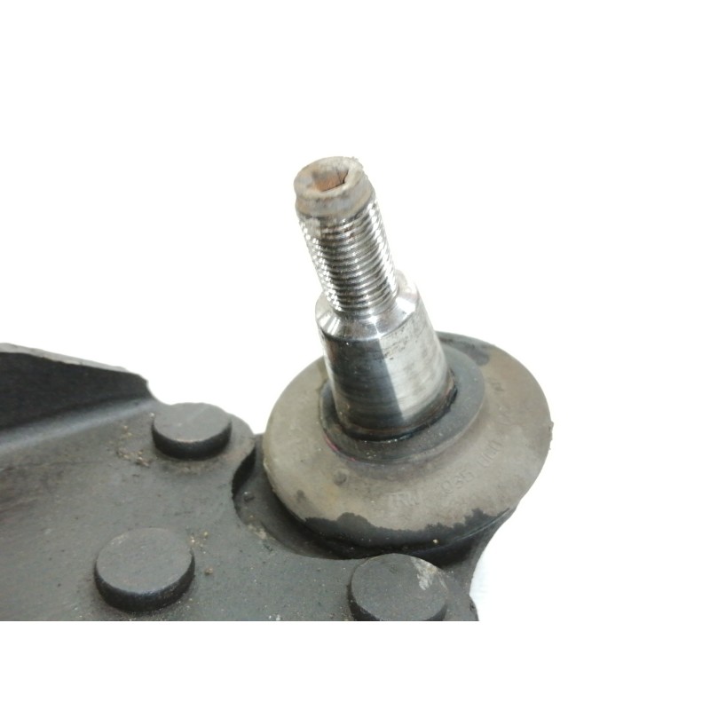 Recambio de brazo suspension inferior delantero izquierdo para renault scenic iii dynamique referencia OEM IAM   