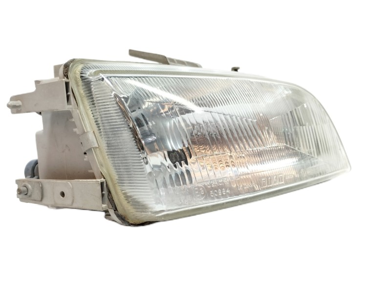 Recambio de faro derecho para fiat punto berl. (176) 55 s referencia OEM IAM 46402649  