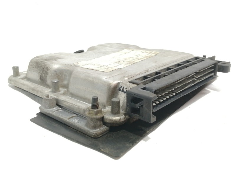 Recambio de centralita motor uce para peugeot 406 berlina (s1/s2) srdt referencia OEM IAM 0281001977 9635156580 28FM0089