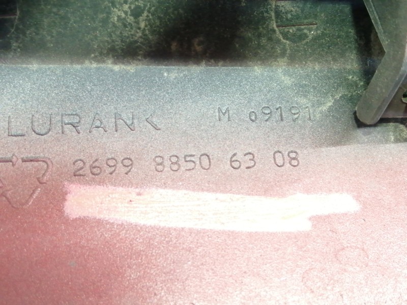 Recambio de rejilla delantera para tata safari 42fd referencia OEM IAM 269988506308  