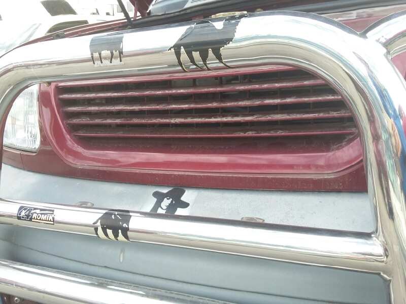 Recambio de rejilla delantera para tata safari 42fd referencia OEM IAM 269988506308  