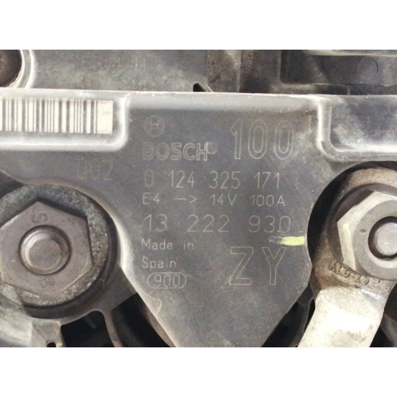 Recambio de alternador para opel meriva cosmo referencia OEM IAM 0124325171  