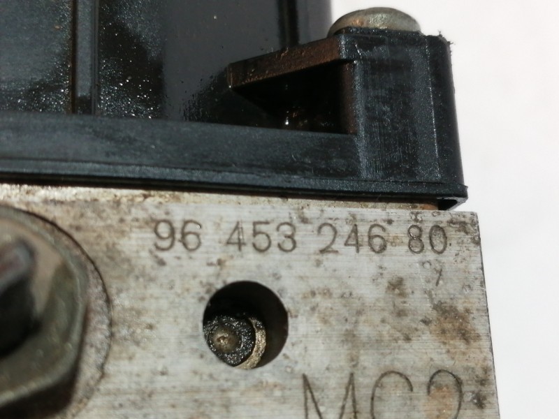 Recambio de abs para citroën xsara picasso 1.6 hdi 110 exclusive referencia OEM IAM 0265225158  