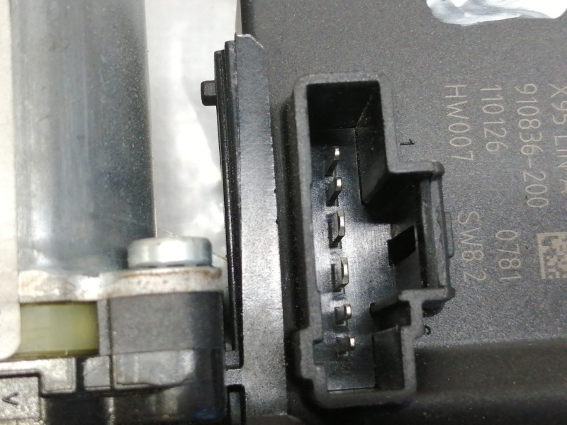 Recambio de elevalunas delantero derecho para renault scenic iii dynamique referencia OEM IAM 807302741R  