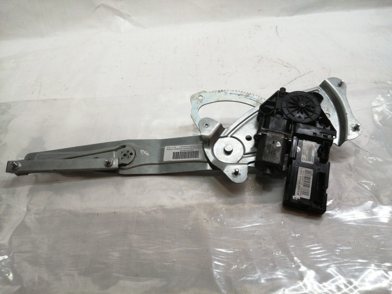 Recambio de elevalunas delantero izquierdo para renault scenic iii dynamique referencia OEM IAM   