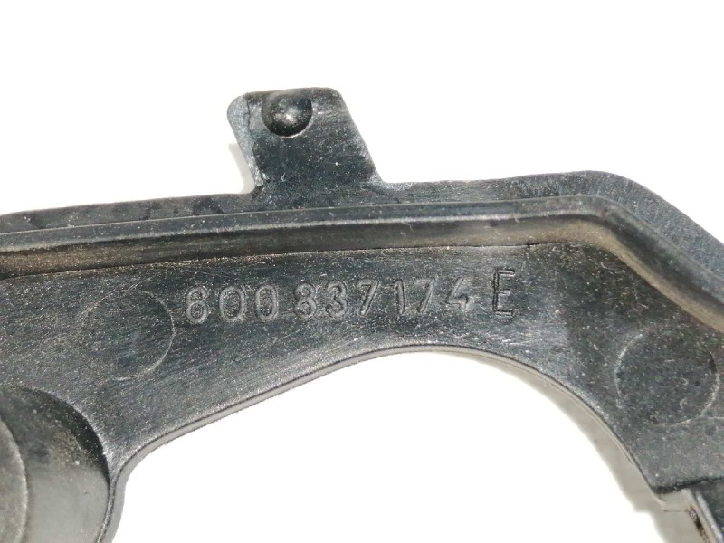 Recambio de maneta interior delantera derecha para volkswagen polo (9n3) advance referencia OEM IAM 6Q0837174  