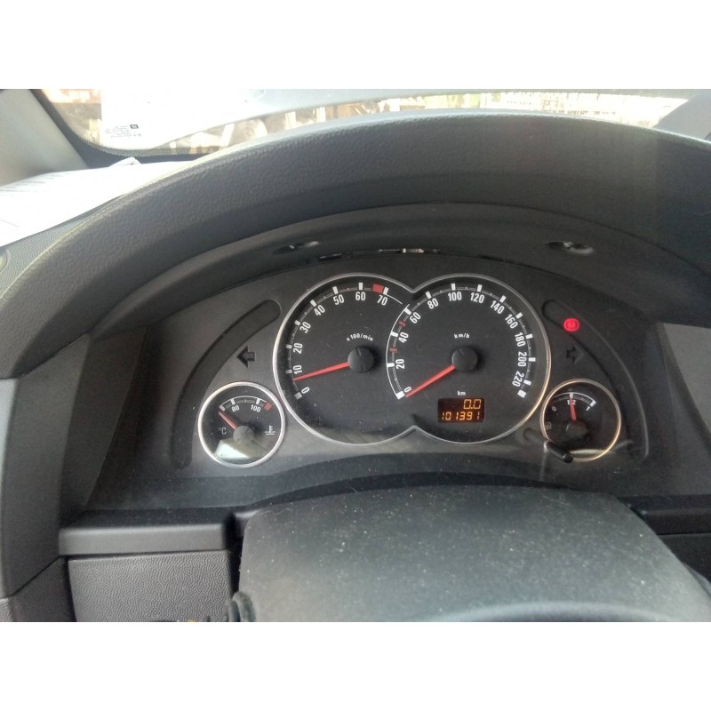 Recambio de cuadro instrumentos para opel meriva cosmo referencia OEM IAM 88311302 87001437 