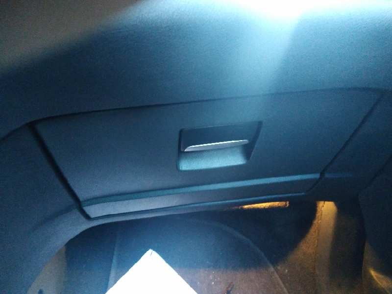 Recambio de guantera para ford mondeo ber. (ca2) trend x referencia OEM IAM 7S71A06010 07663003B1 