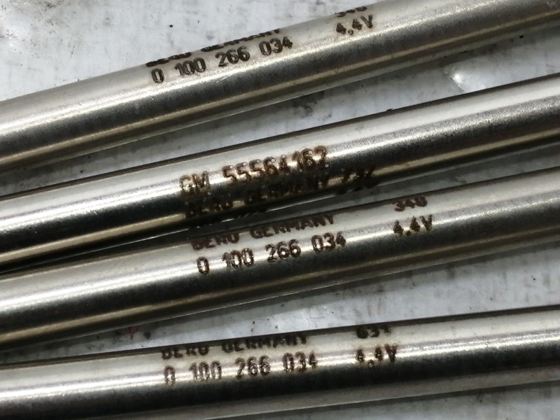 Recambio de calentadores para opel insignia berlina cosmo referencia OEM IAM 55564162 0100266034 