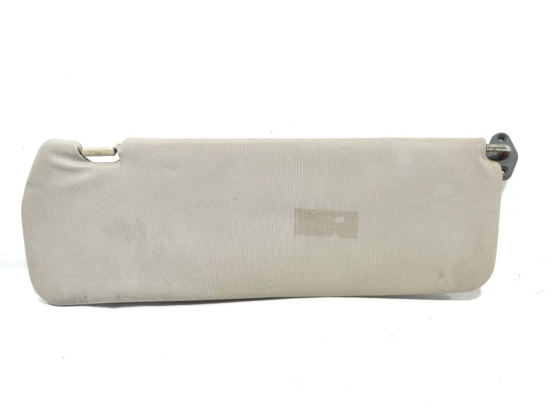 Recambio de parasol derecho para nissan cabstar e tl referencia OEM IAM   