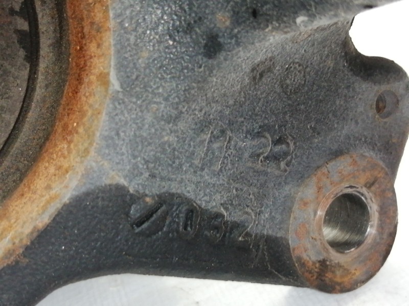 Recambio de mangueta delantera izquierda para renault scenic iii dynamique referencia OEM IAM   