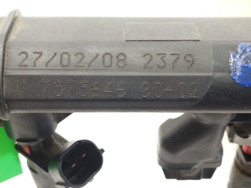 Recambio de rampa inyectora para mini mini (r56) cooper referencia OEM IAM V75756468002 V75281768006 