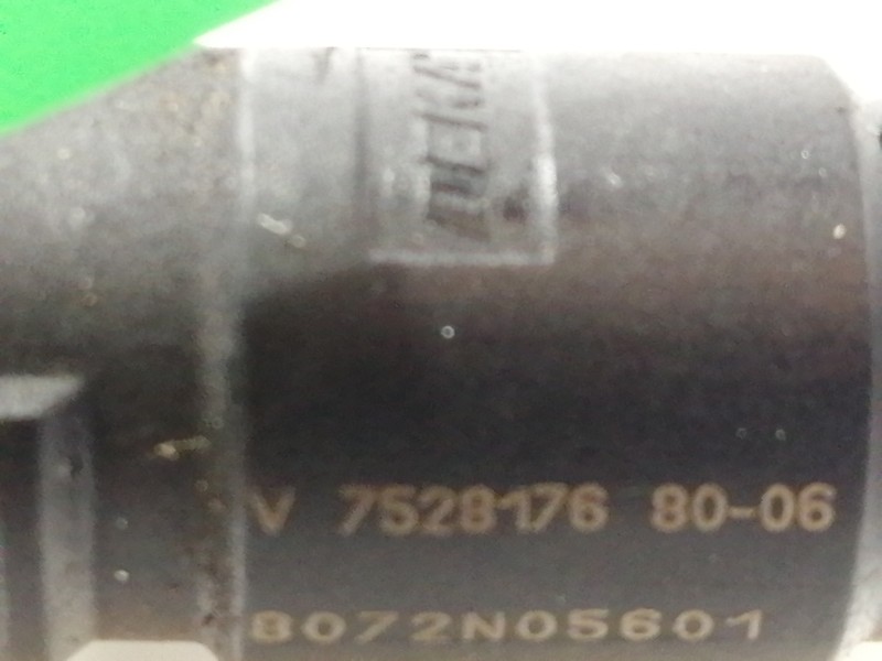 Recambio de rampa inyectora para mini mini (r56) cooper referencia OEM IAM V75756468002 V75281768006 