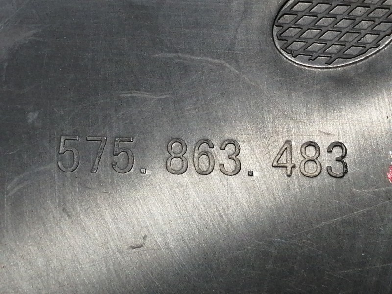 Recambio de moldura para cupra ateca 2.0tsi 4drive referencia OEM IAM 575863483  