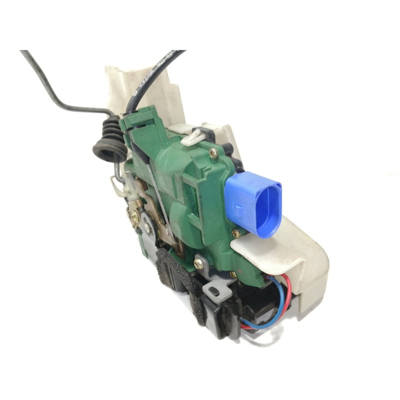 Recambio de cerradura puerta delantera izquierda para volkswagen polo (9n1) gt referencia OEM IAM 3B1837015AM  